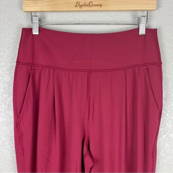 Athleta NWOT Elation Pant, Coffeeberry (Red) M - High-Rise, Powervita, Yoga - Picture 4 of 10